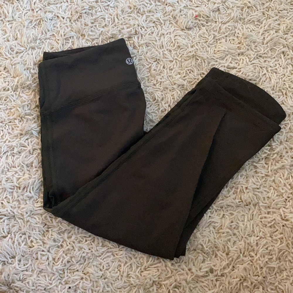 Lululemon Hunter Green Leggings size 6